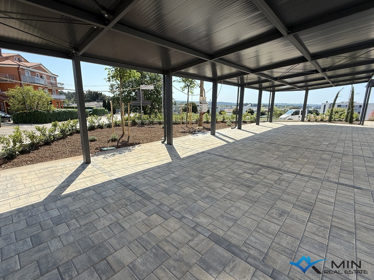 Lussuoso appartamento con vista sul mare - Cittanova ( bD1 )