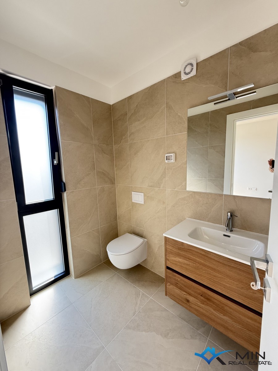Lussuoso appartamento con vista sul mare - Cittanova ( bD1 )