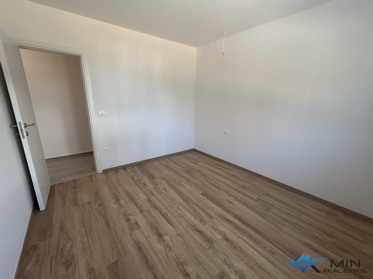 Appartamento in buona posizione con vista sul mare a Cittanova (S8)