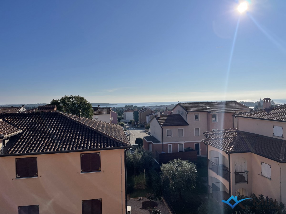 Appartamento in buona posizione con vista sul mare a Cittanova (S8)