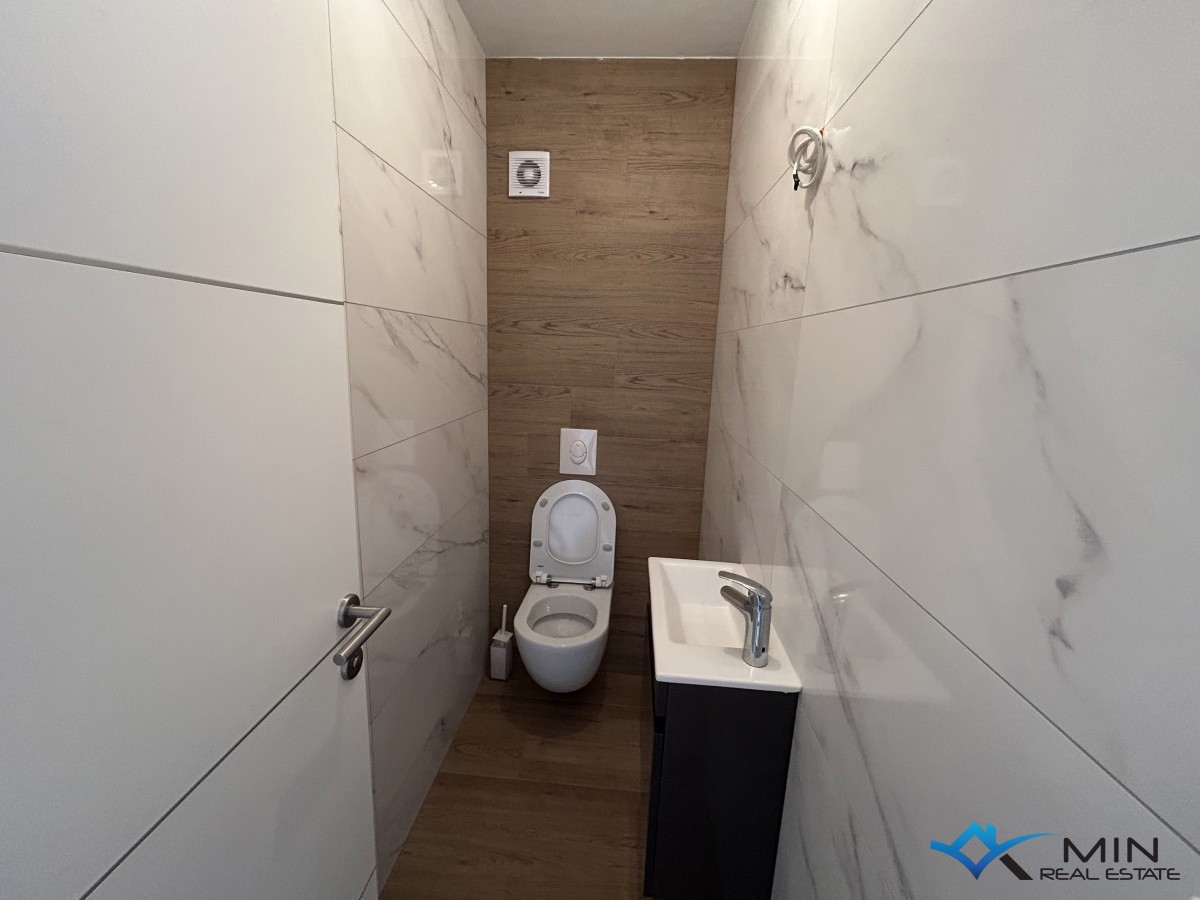 Casa bifamiliare con piscina a Cittanova