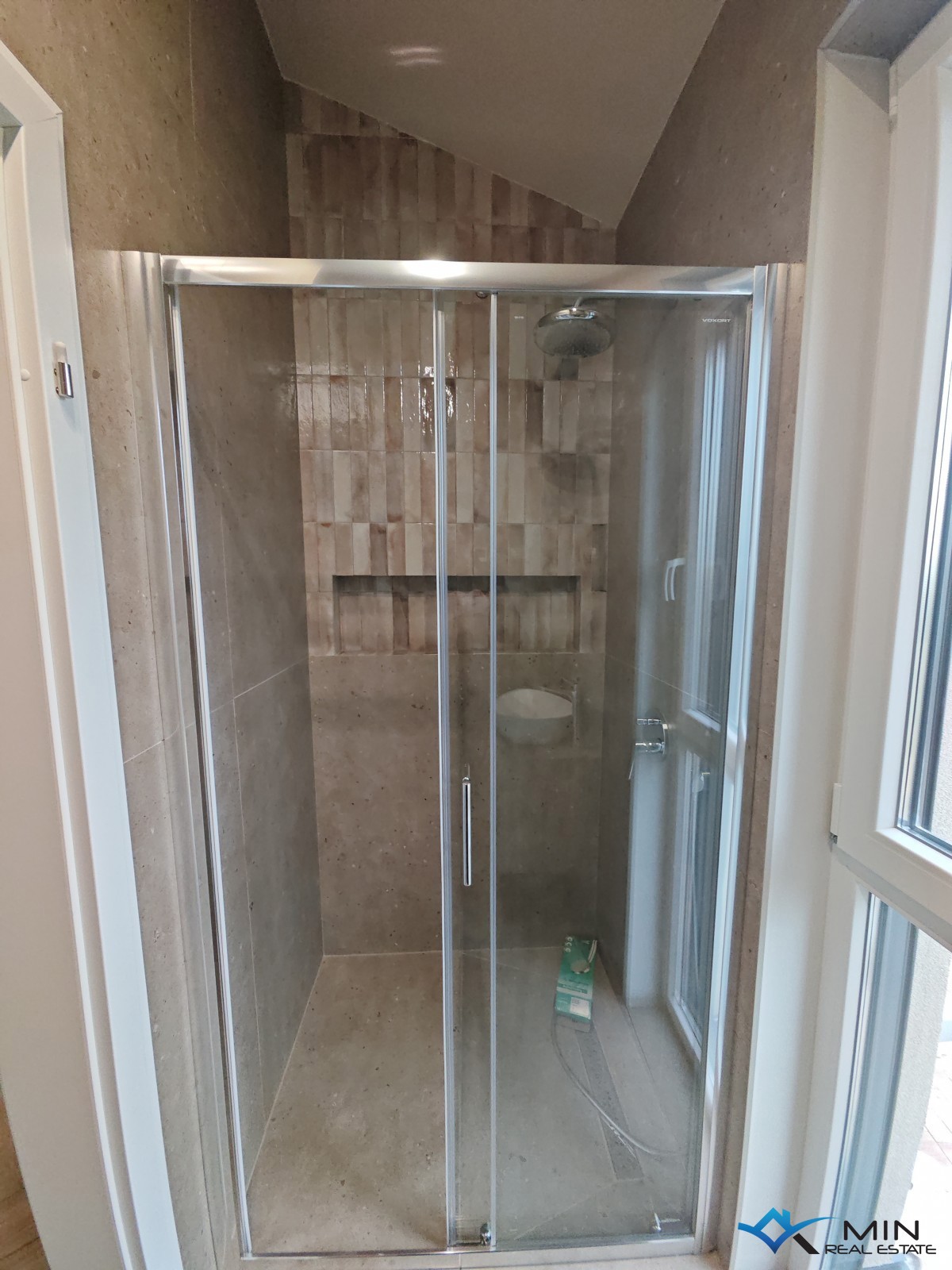 Casa bifamiliare con piscina vicino a Cittanova