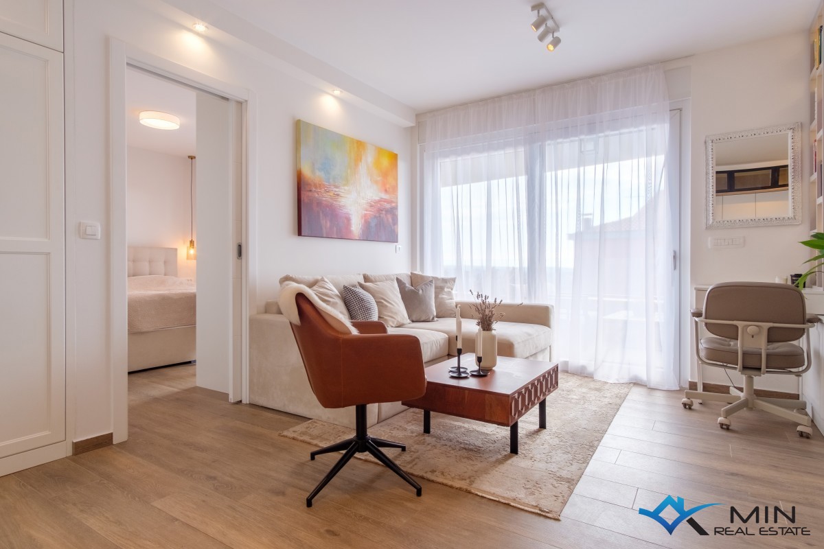 Elegante appartamento con splendida vista mare a Cittanova