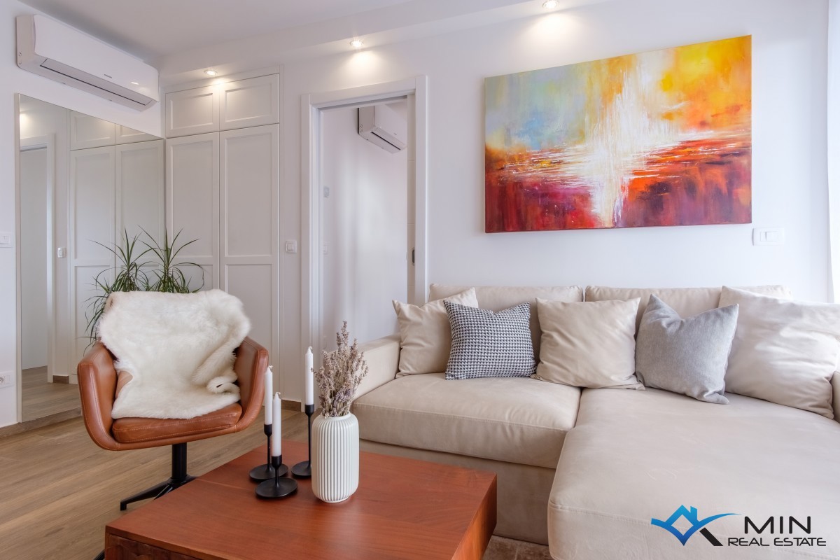 Elegante appartamento con splendida vista mare a Cittanova