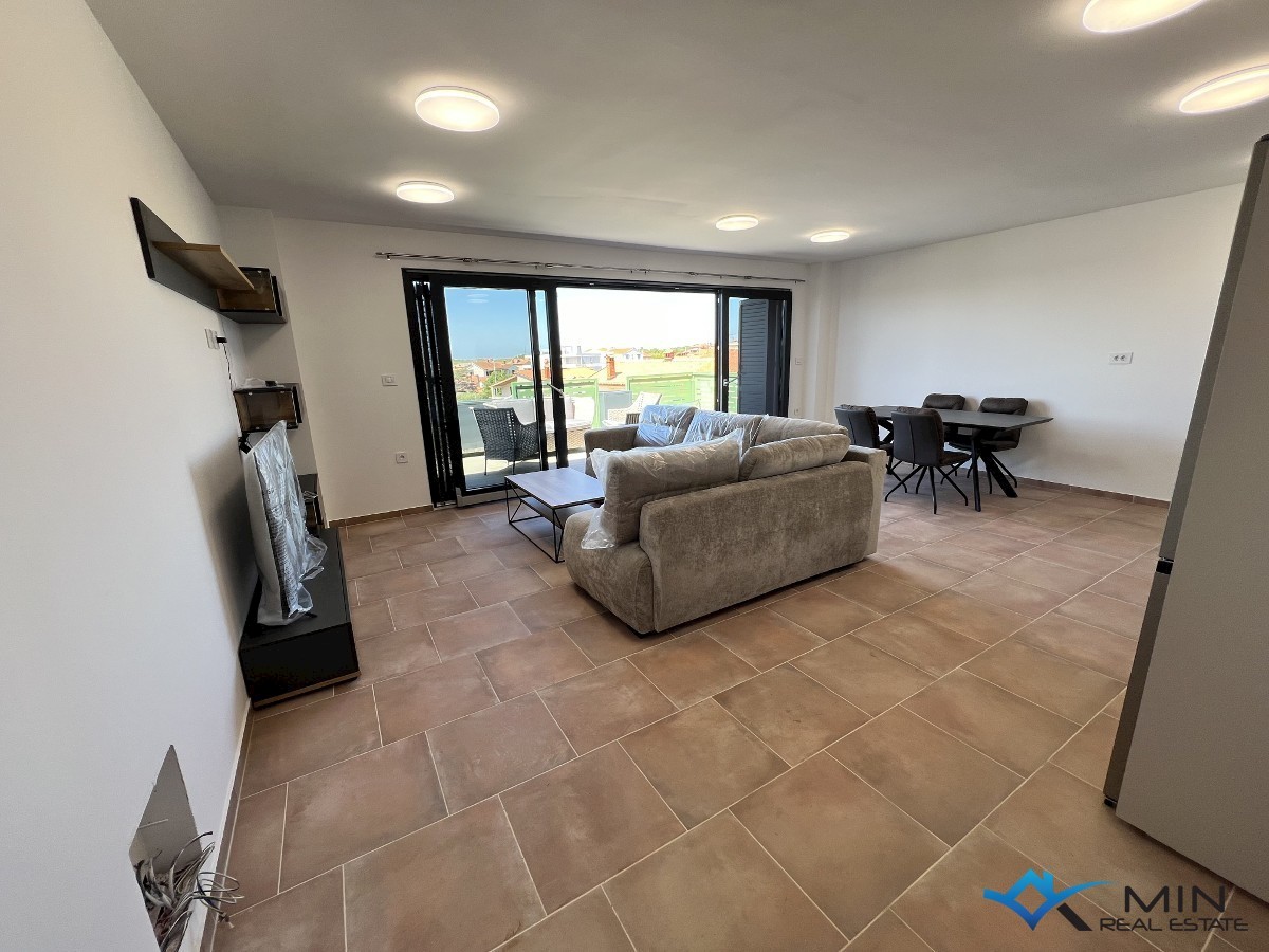 Apartamento con vista mare a Cittanova ( S7 )