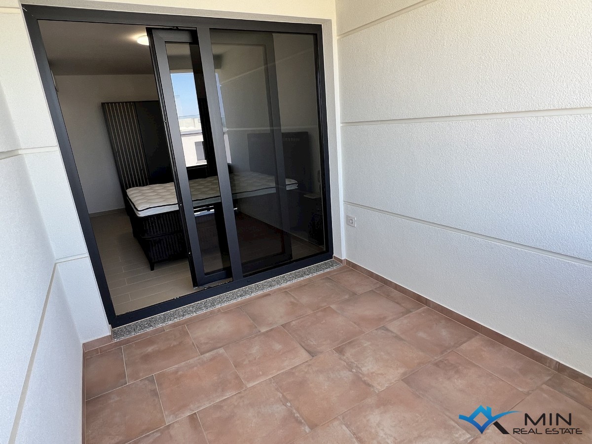 Apartamento con vista mare a Cittanova ( S7 )