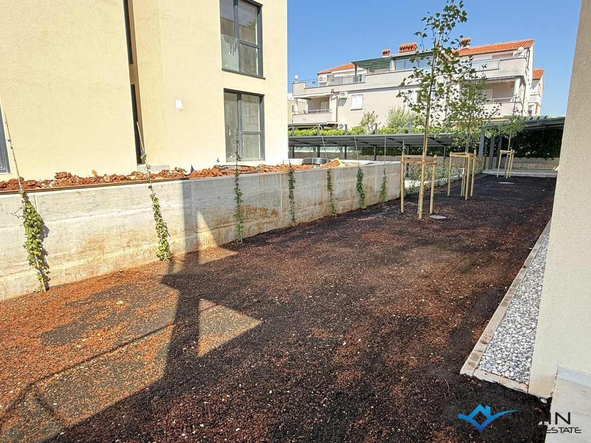 Lussuoso appartamento al piano terra - in costruzione ( bB1