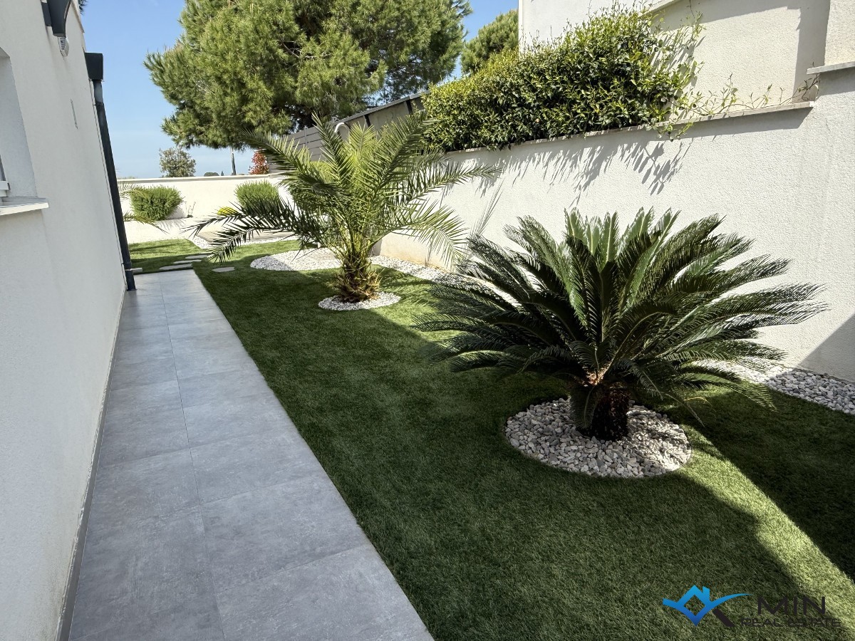Appartamento con giardino in posizione attraente a Cittanova
