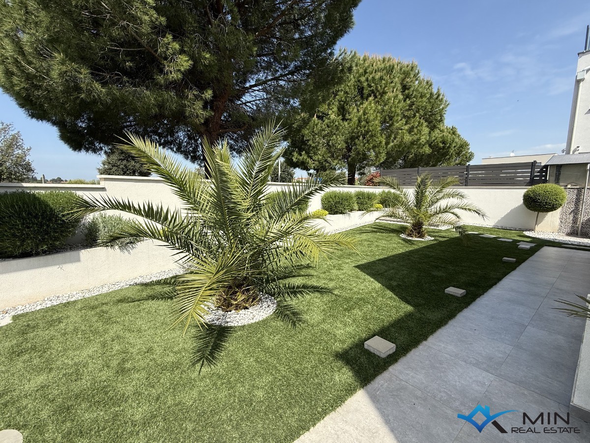 Appartamento con giardino in posizione attraente a Cittanova