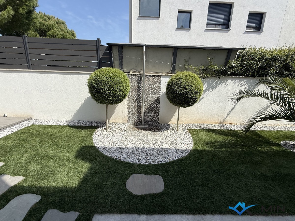 Appartamento con giardino in posizione attraente a Cittanova