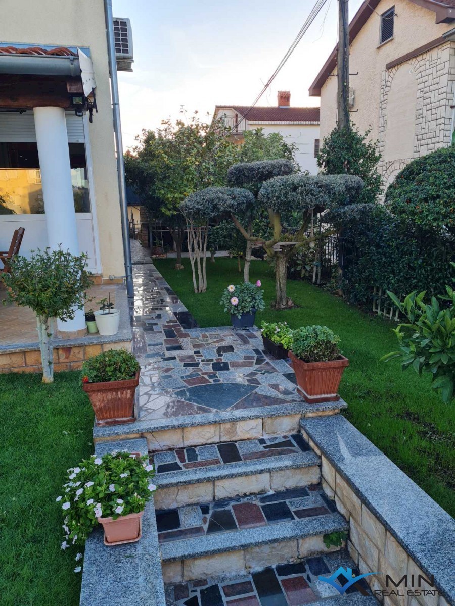 Appartamento con giardino ben arredato a Cittanova