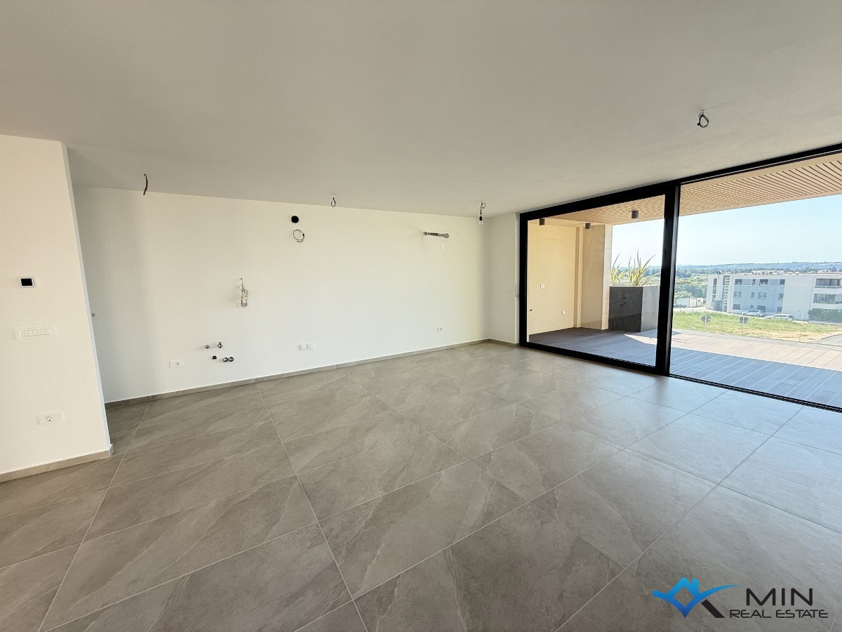 Lussuoso appartamento con vista mare a Cittanova ( bA2 )