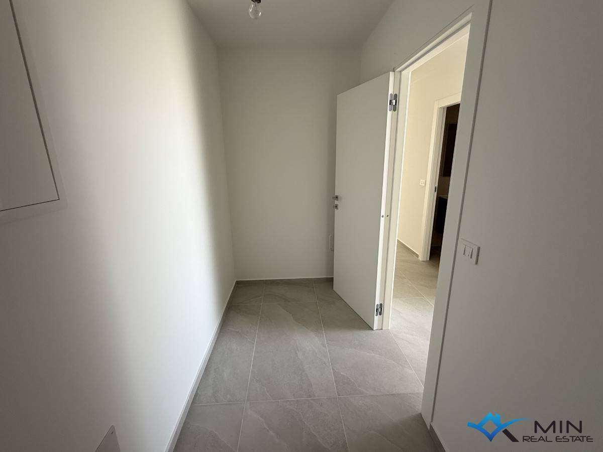 Lussuoso appartamento con vista mare a Cittanova ( bA2 )
