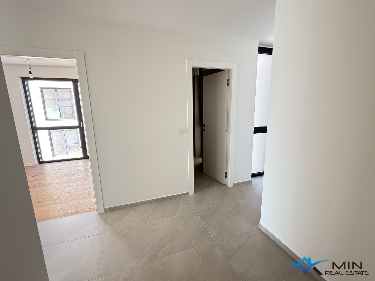 Lussuoso appartamento con vista mare a Cittanova ( bA2 )