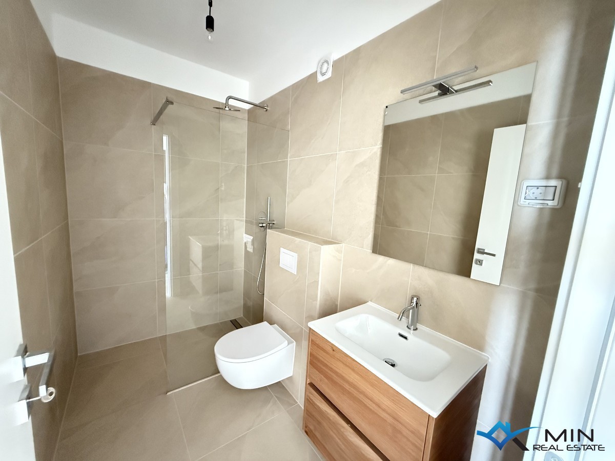 Lussuoso appartamento con 1 camera da letto - Cittanova ( bE1 )