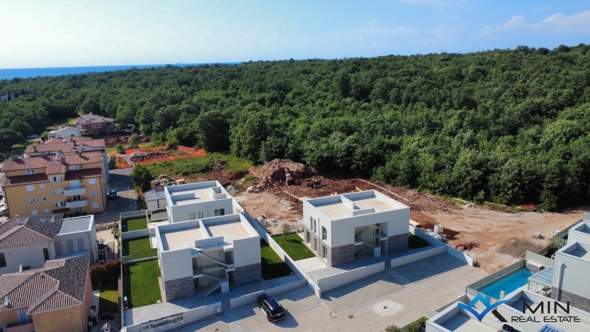 Appartamento monolocale con terrazza sul tetto nelle vicinanze di Cittanova (17)