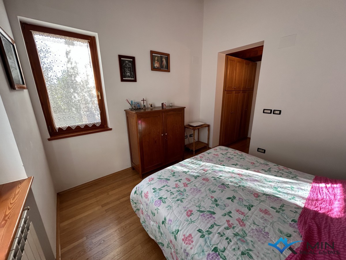 Affascinante casa con giardino vicino a Buie