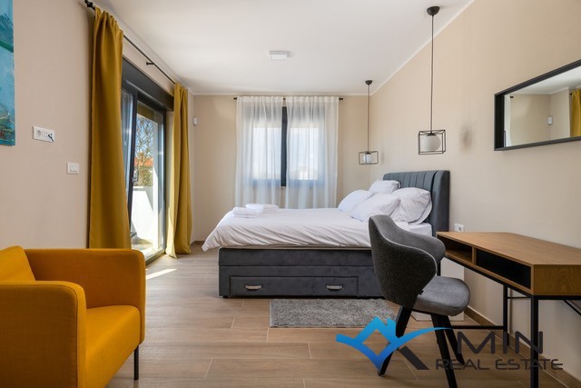 Villa indipendente con piscina vicino a Pola