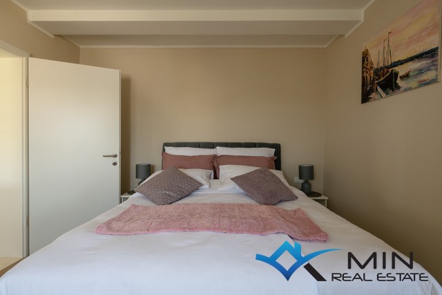 Villa indipendente con piscina vicino a Pola