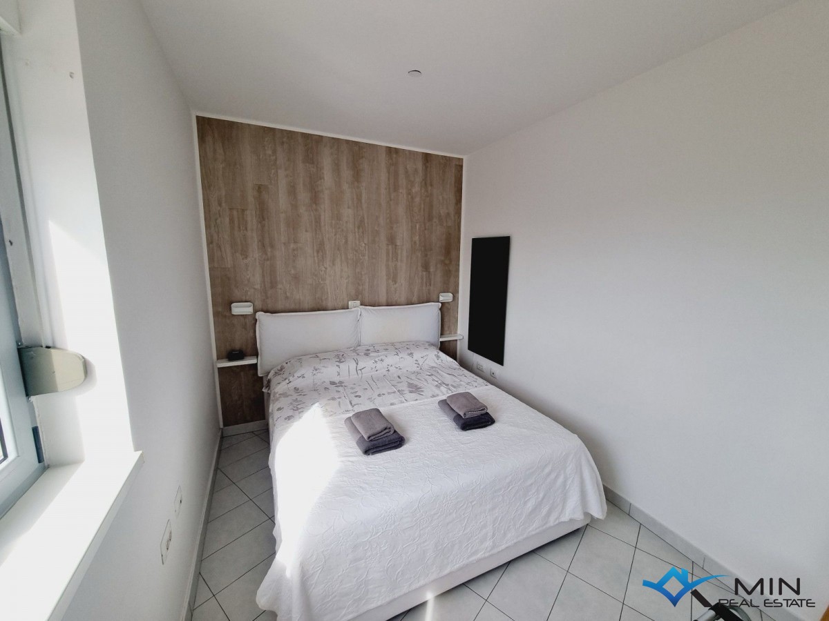 Appartamento con bellissima vista sul mare e sul porto turistico - Cittanova