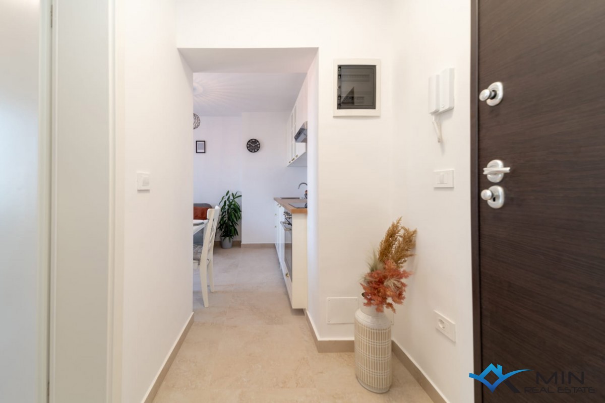 Appartamento con vista mare in ottima posizione a Cittanova
