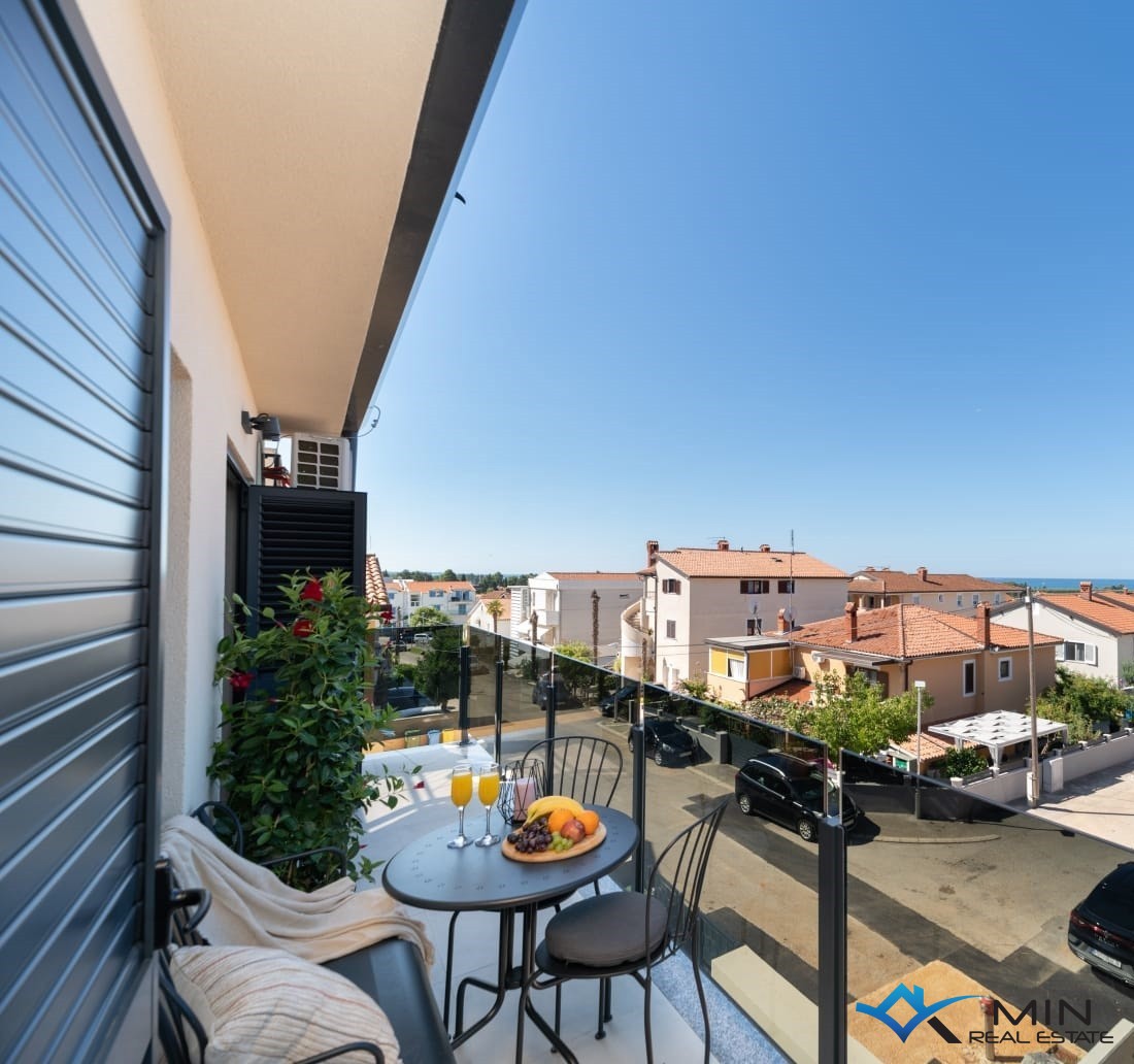 Appartamento con vista mare in ottima posizione a Cittanova