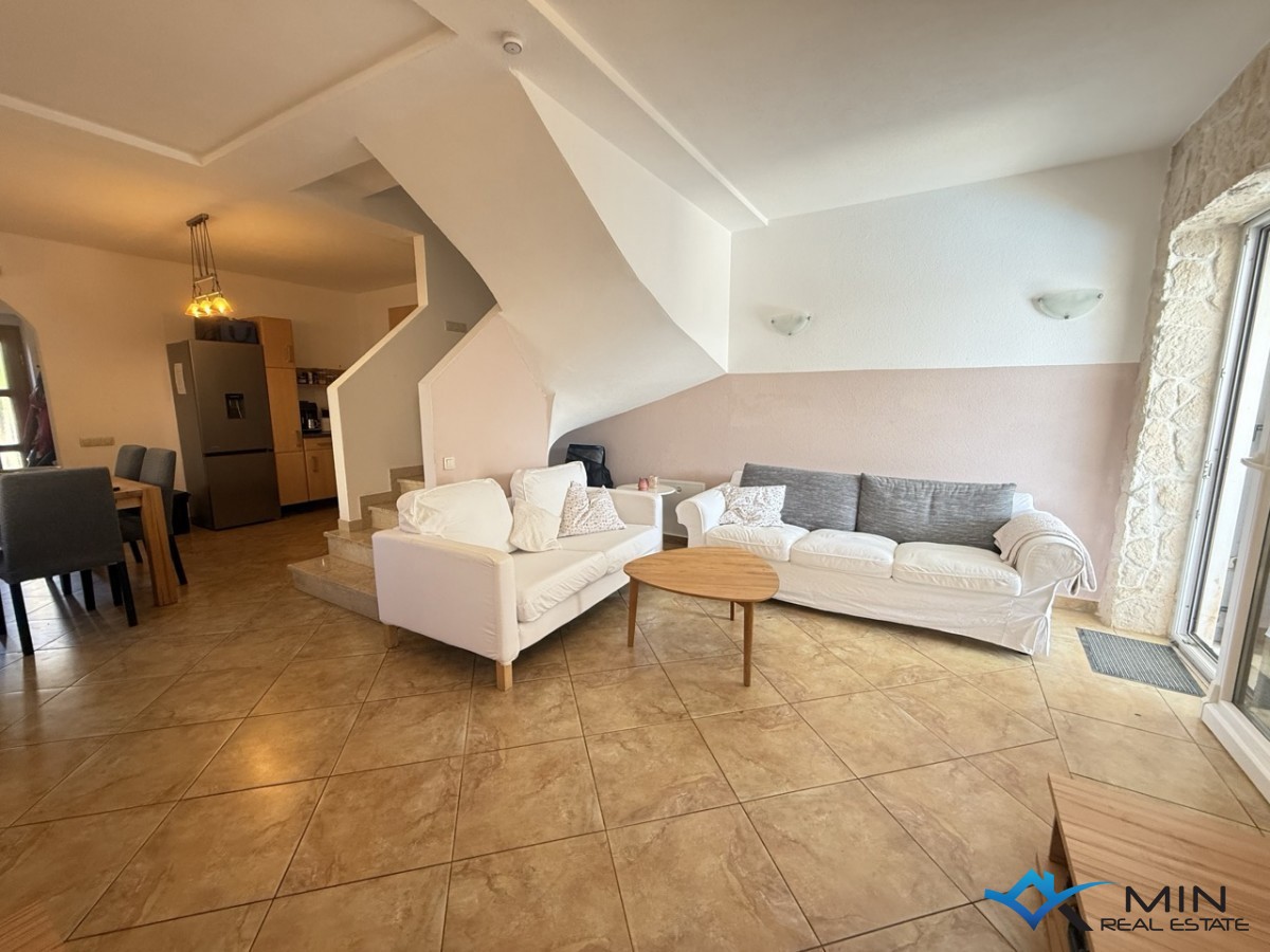 Casa a schiera con piscina a Cittanova