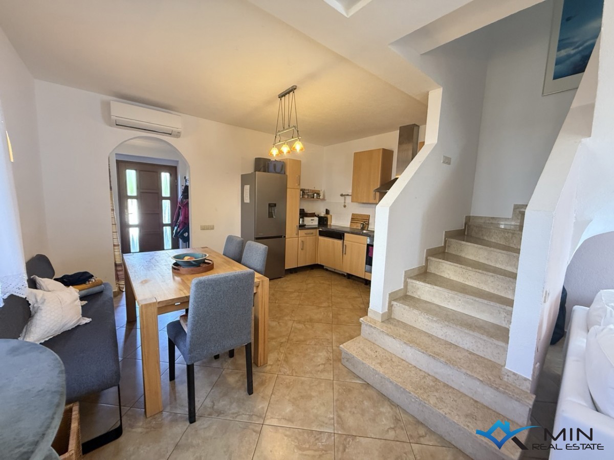 Casa a schiera con piscina a Cittanova
