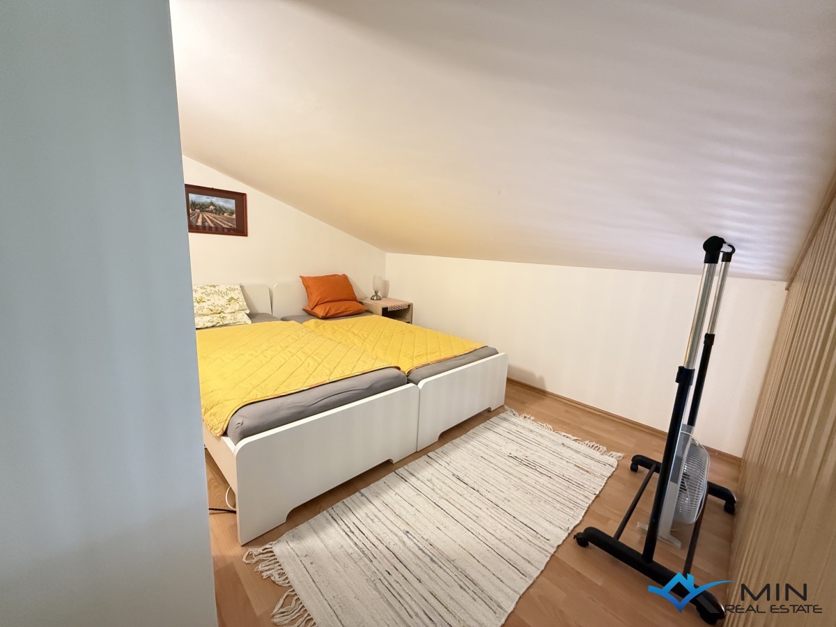 Spazioso appartamento con vista mare a Cittanova