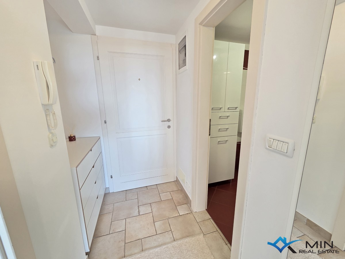 Appartamento con splendida vista mare a Novigrad