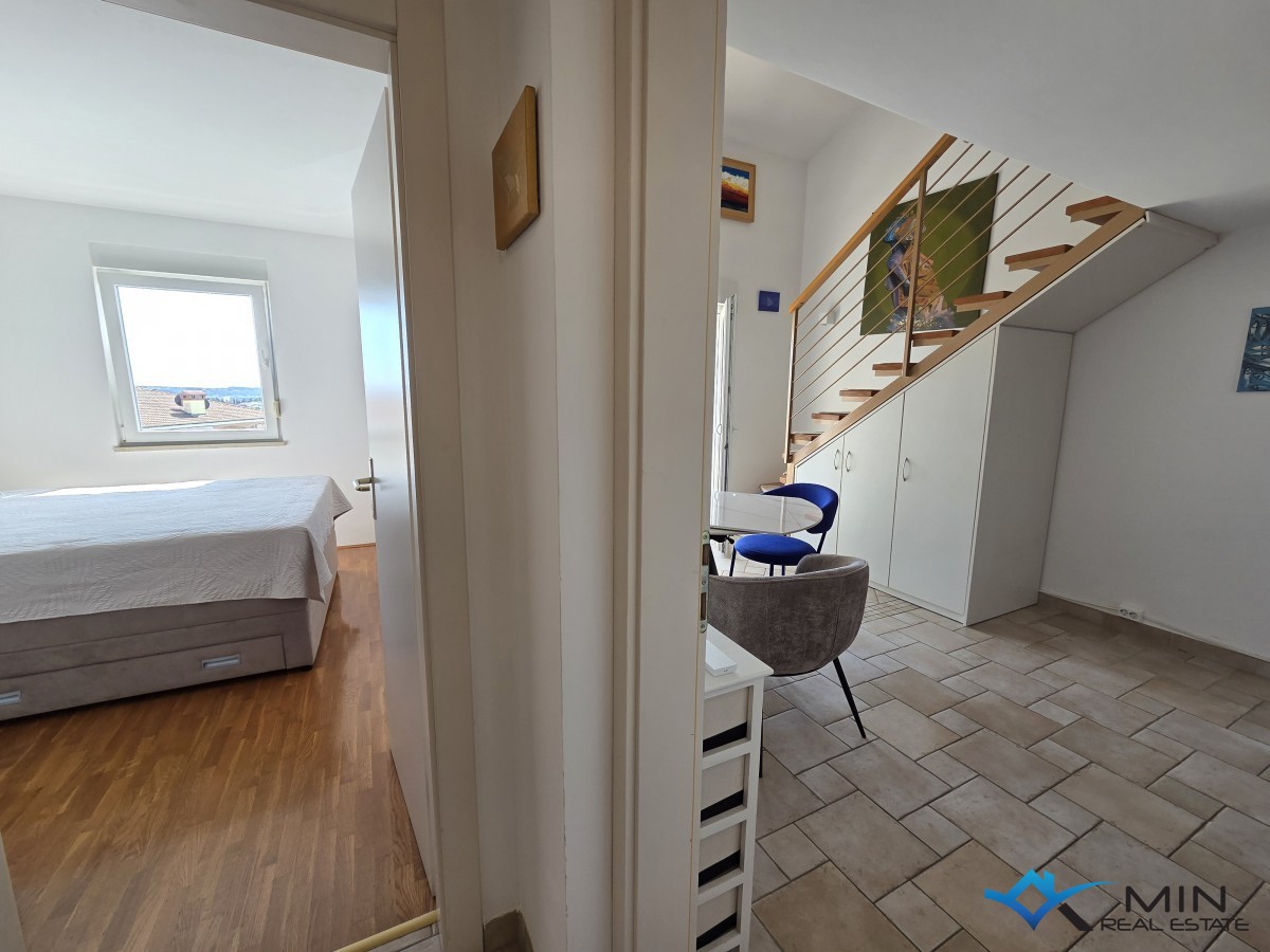 Appartamento con splendida vista mare a Novigrad