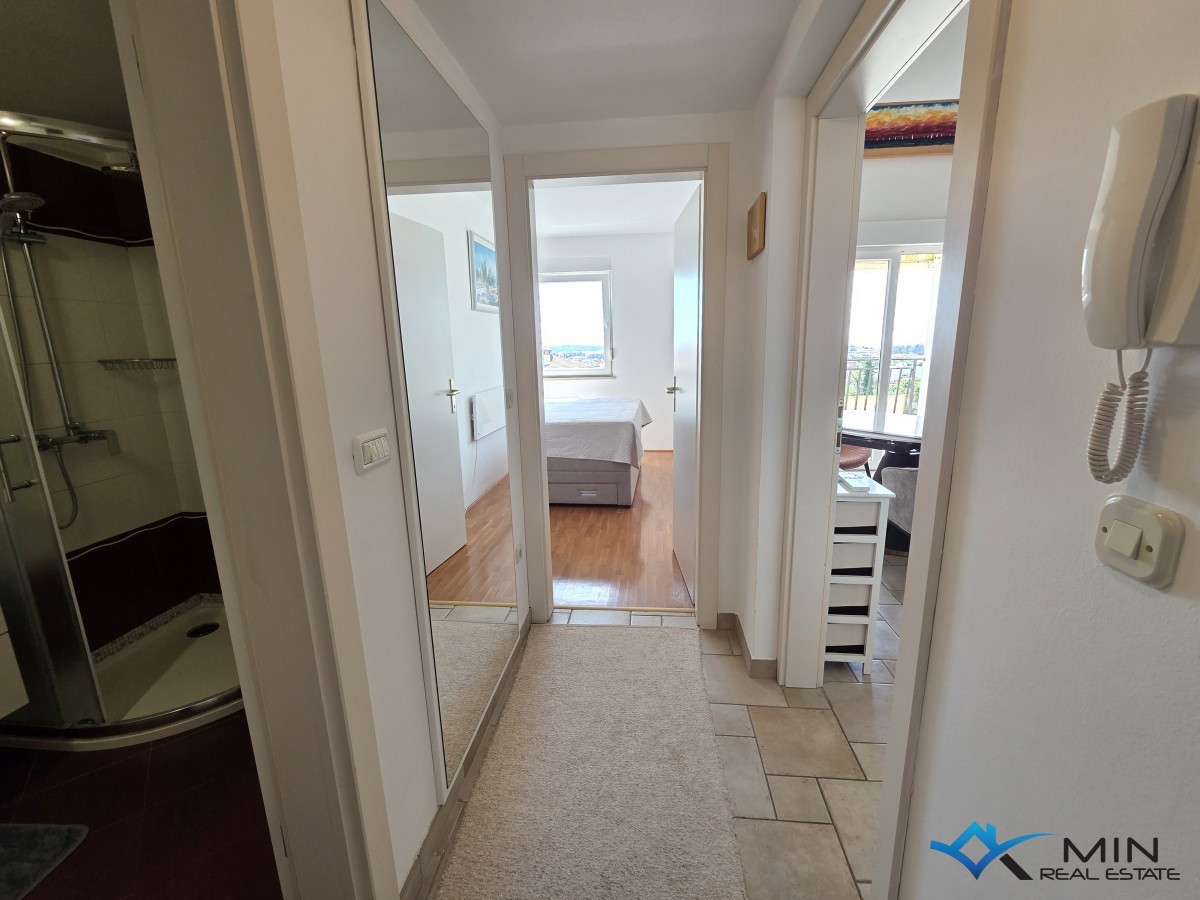 Appartamento con splendida vista mare a Novigrad