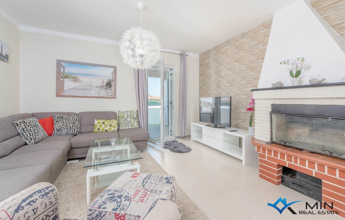 Casa indipendente con piscina a Cittanova