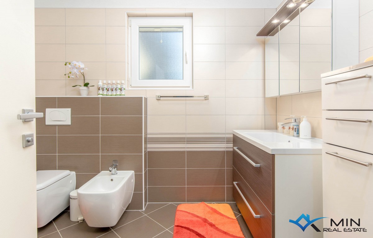 Casa indipendente con piscina a Cittanova