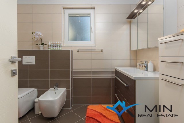 Casa indipendente con piscina a Cittanova