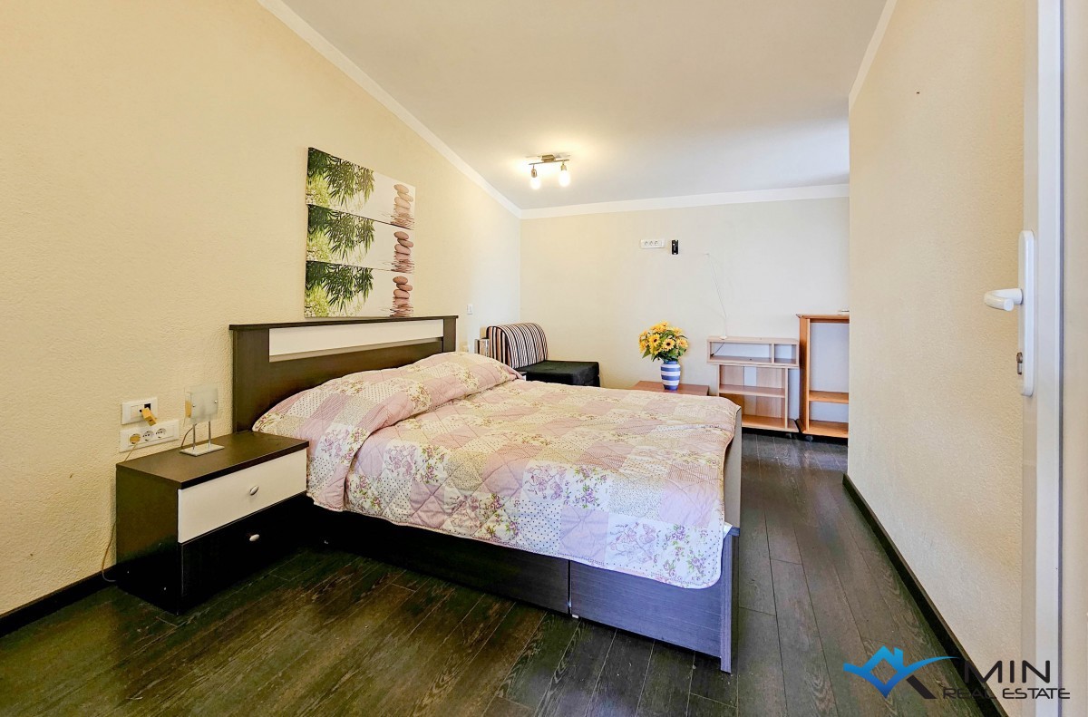 Casa indipendente con piscina a Cittanova