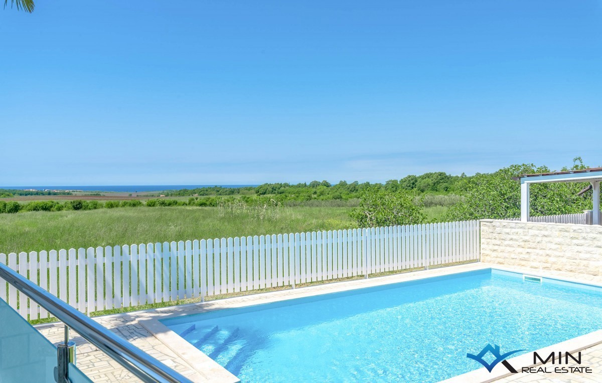 Casa indipendente con piscina a Cittanova