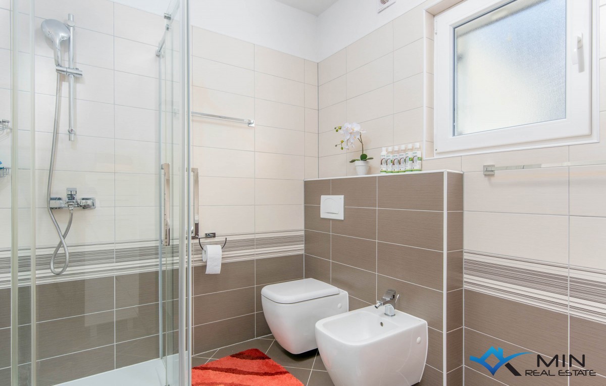 Casa indipendente con piscina a Cittanova