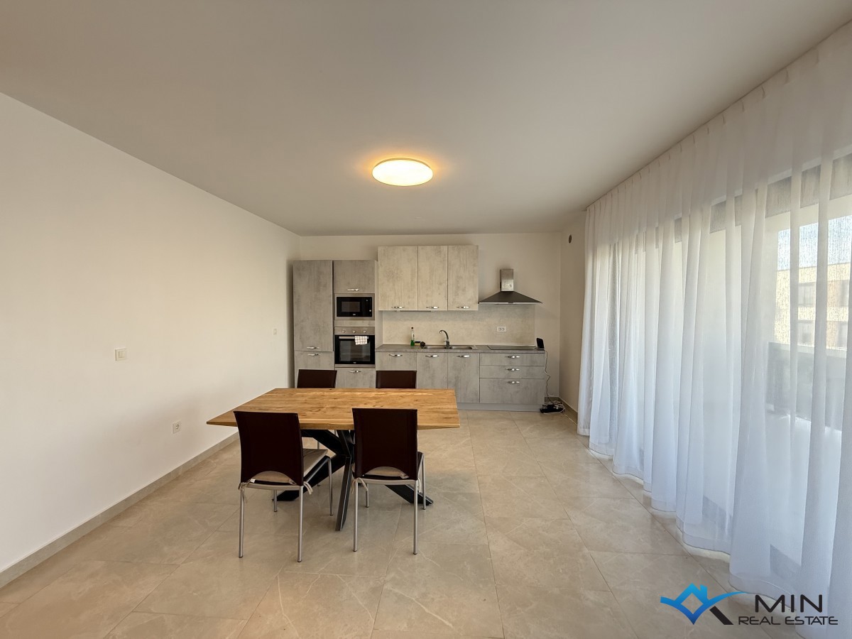Confortevole appartamento con ampia terrazza a Cittanova
