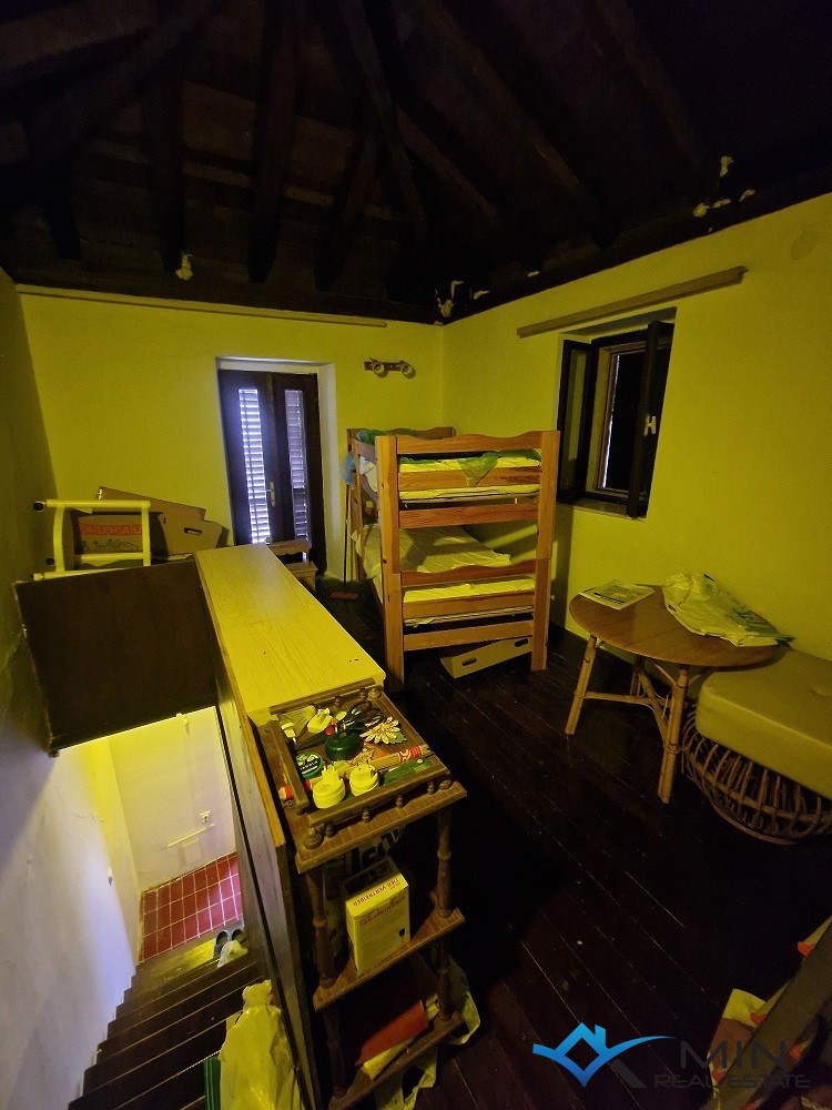 Casa indipendente in pietra a Grisignana