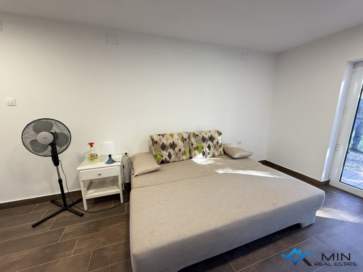 Casa indipendente con ampio giardino a Cittanova