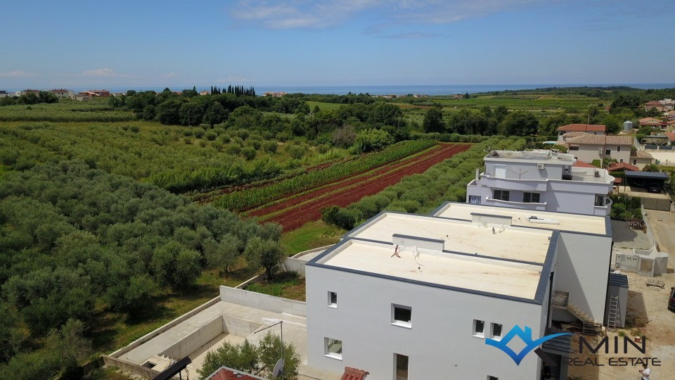 Moderno appartamento con giardino a Cittanova