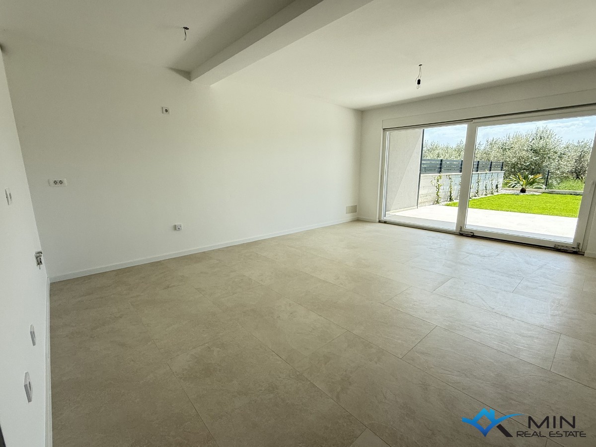 Moderno appartamento con giardino a Cittanova