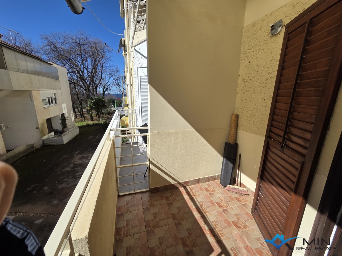 Appartamento con 2 terrazze e vista mare a Novigrad