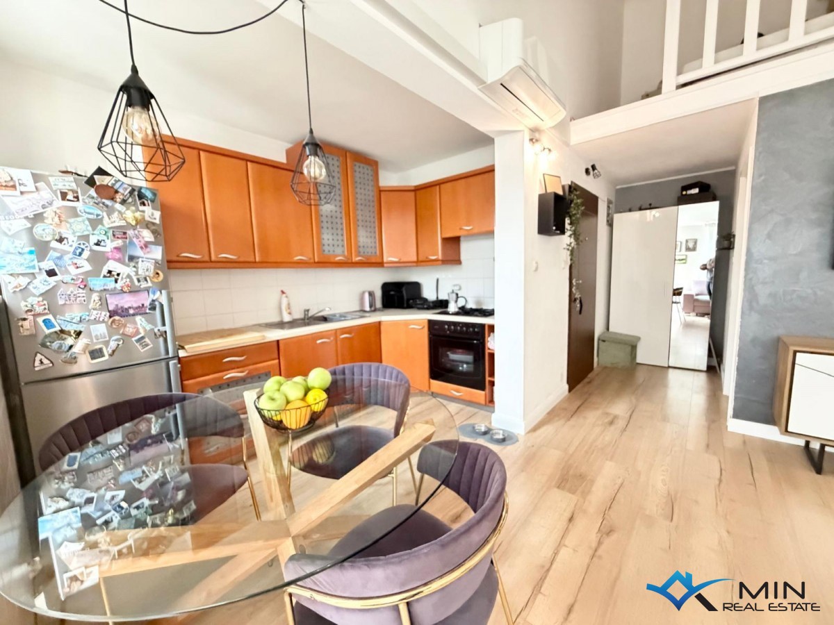 Splendido appartamento arredato con gusto a Novigrad