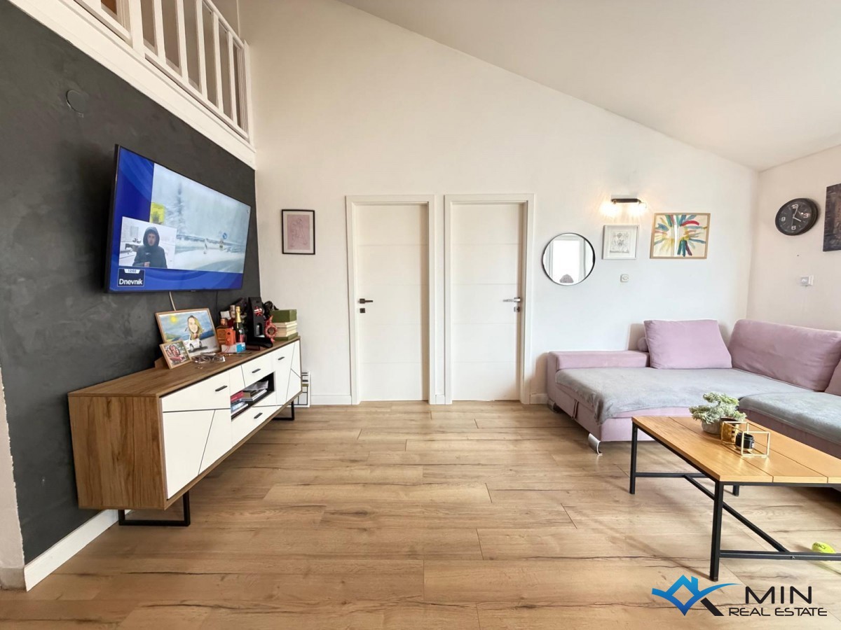 Splendido appartamento arredato con gusto a Novigrad