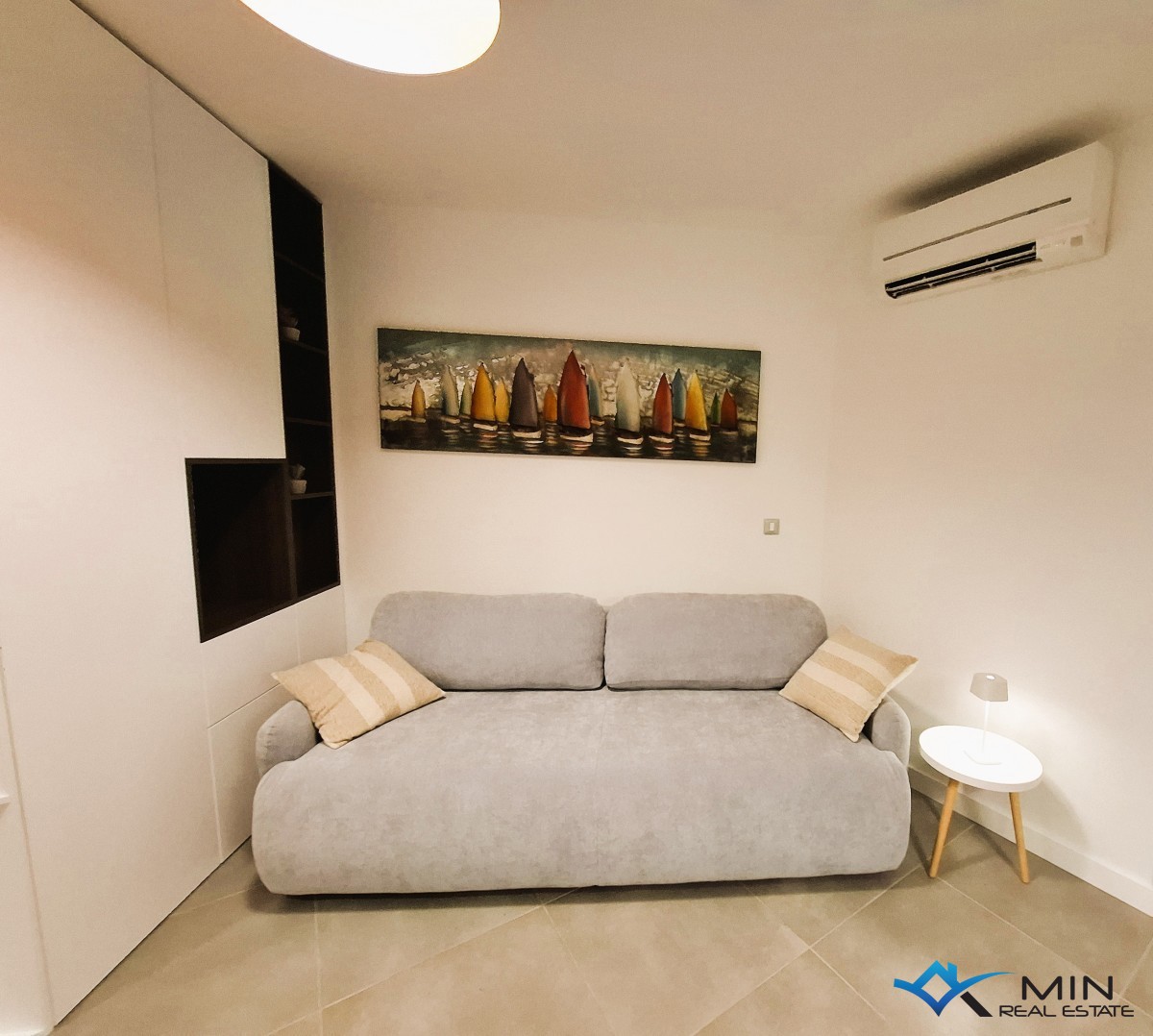 Appartamento con giardino, prima fila al mare a Cittanova