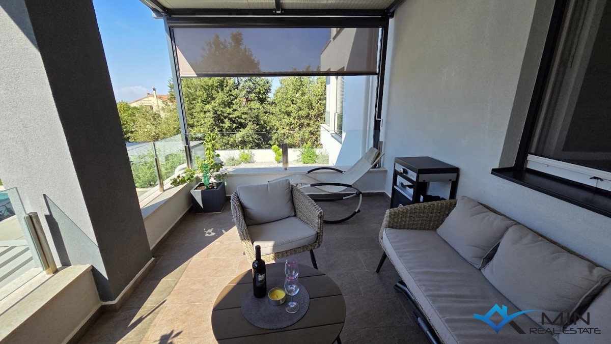 Moderno appartamento con vista mare a Cittanova