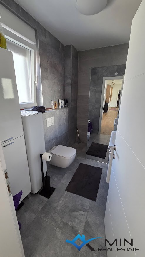 Moderno appartamento con vista mare a Cittanova