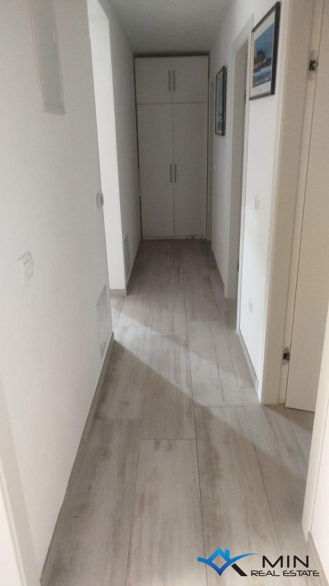 Confortevole appartamento con 3 camere da letto a Novigrad